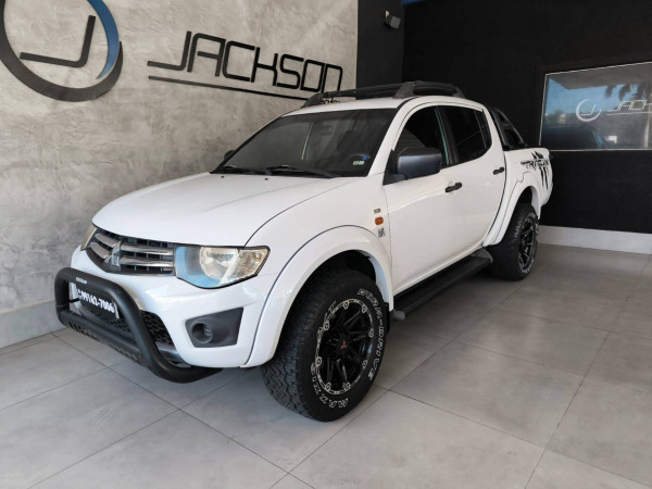 L200 TRITON 2.4 HLS 4X2 CD 16V