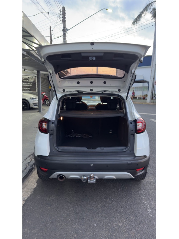 RENAULT Captur 1.6 16V 4P FLEX SCE LIFE X-TRONIC CVT