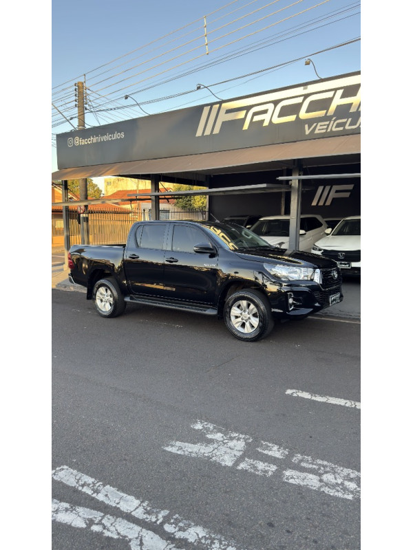 Hilux Caminhonete 2.7 16V 4P SR FLEX CABINE DUPLA AUTOMÁTICO