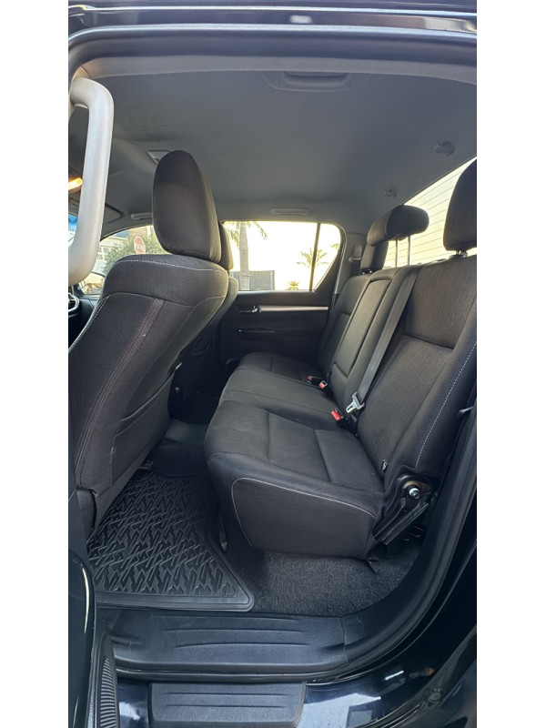 TOYOTA Hilux Caminhonete 2.7 16V 4P SR FLEX CABINE DUPLA AUTOMÁTICO