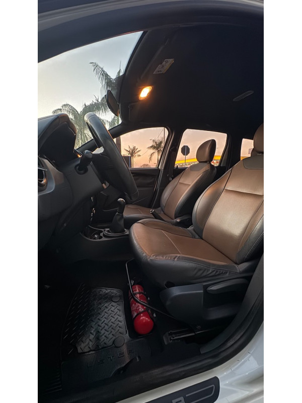 RENAULT Duster 2.0 16V 4P FLEX DYNAMIQUE