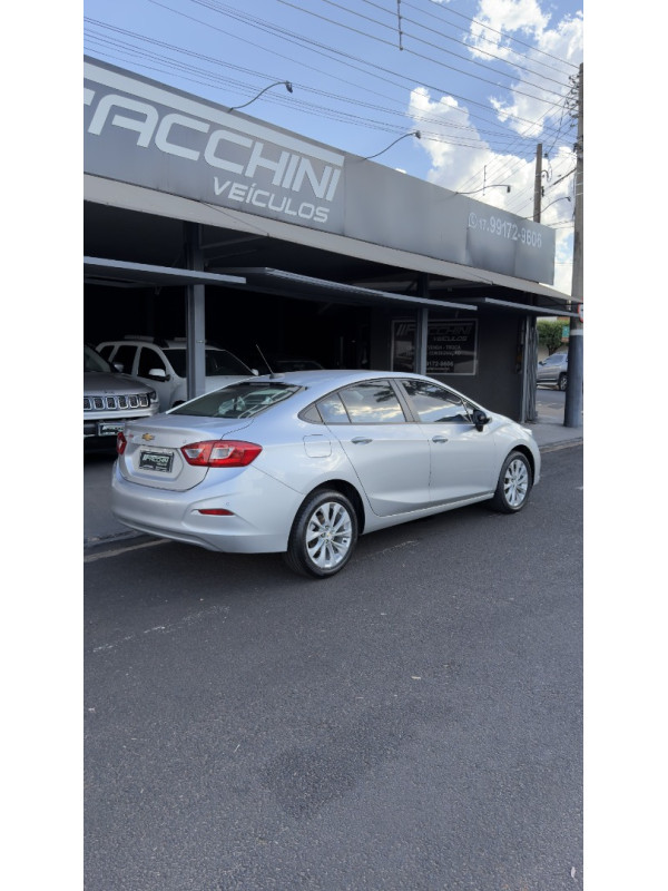 CHEVROLET Cruze Sedan 1.4 16V 4P LT FLEX TURBO AUTOMÁTICO