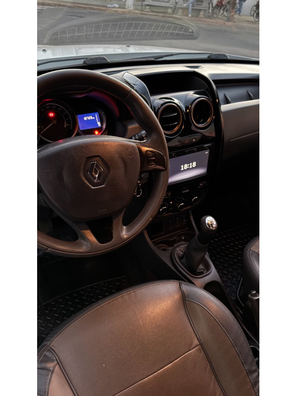 RENAULT Duster 2.0 16V 4P FLEX DYNAMIQUE