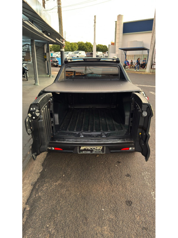 FIAT Toro 1.3 16V 4P FLEX 270 TURBO VOLCANO AUTOMÁTICO