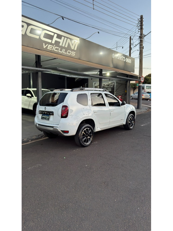 RENAULT Duster 2.0 16V 4P FLEX DYNAMIQUE