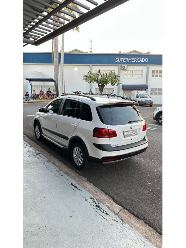 VOLKSWAGEN Space Cross 1.6 4P FLEX