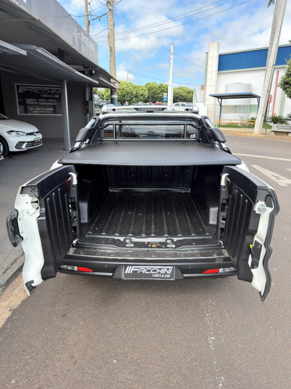 FIAT Toro 2.0 16V 4P 4WD RANCH TURBO DIESEL AUTOMÁTICO