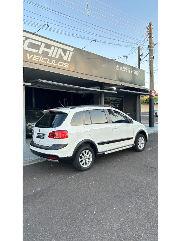 VOLKSWAGEN Space Cross 1.6 4P FLEX