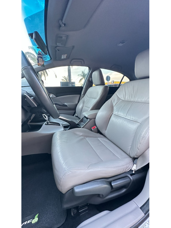 HONDA Civic 2.0 16V 4P FLEX LXR AUTOMÁTICO