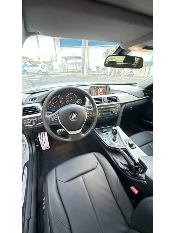 BMW 320I 2.0 16V 4P SPORT TURBO ACTIVE FLEX AUTOMÁTICO