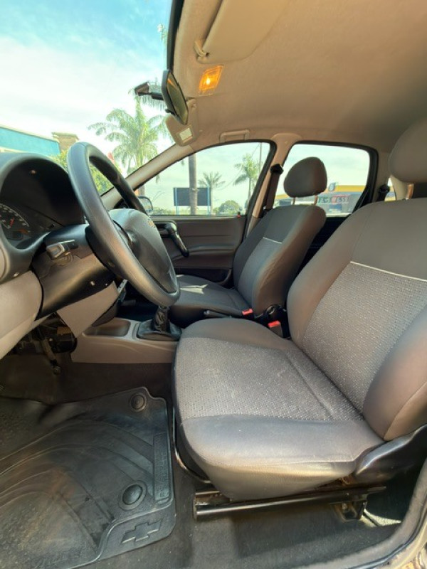 CHEVROLET Classic Sedan 1.0 4P FLEX LIFE