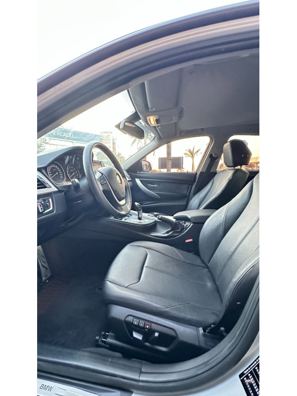 BMW 320I 2.0 16V 4P SPORT TURBO ACTIVE FLEX AUTOMÁTICO