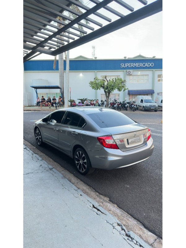 HONDA Civic 2.0 16V 4P FLEX LXR AUTOMÁTICO