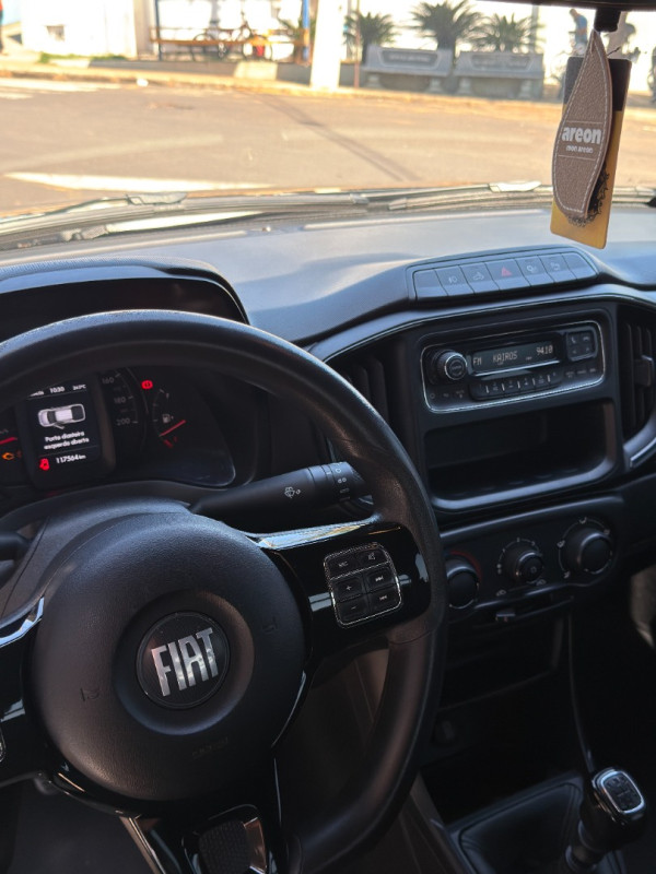 FIAT Strada 1.3 4P FIREFLY FLEX FREEDOM CABINE DUPLA