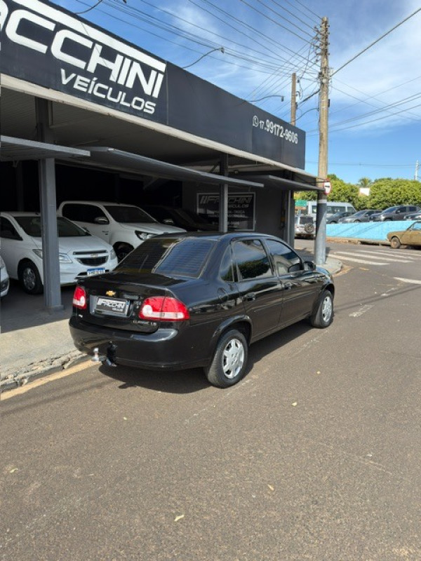 CHEVROLET Classic Sedan 1.0 4P FLEX LIFE