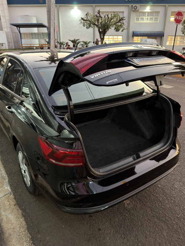 VOLKSWAGEN Virtus 1.6 4P MSI FLEX SENSE AUTOMÁTICO