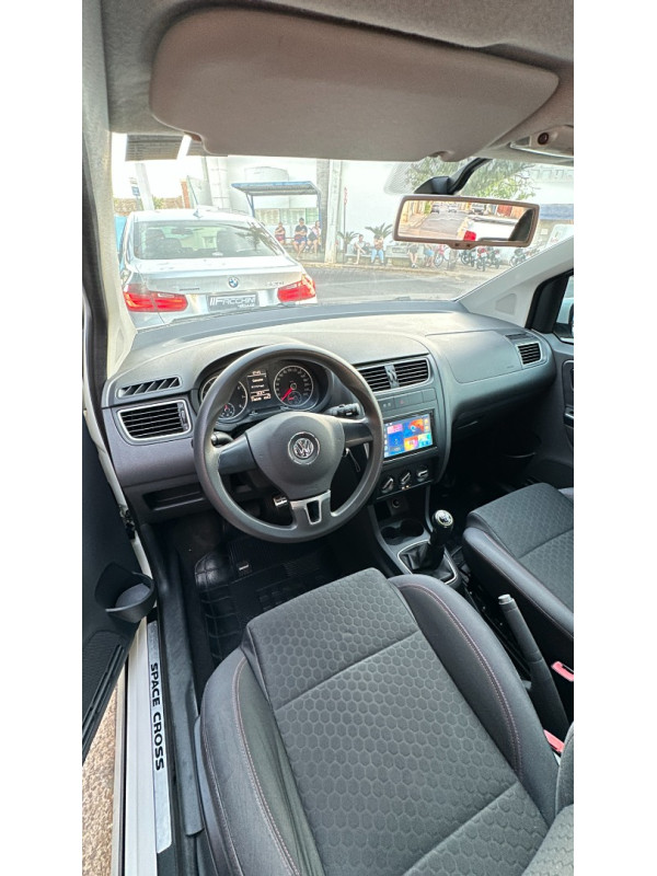 VOLKSWAGEN Space Cross 1.6 4P FLEX