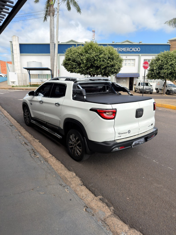 FIAT Toro 2.0 16V 4P 4WD RANCH TURBO DIESEL AUTOMÁTICO