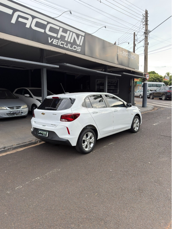 CHEVROLET Onix Hatch 1.0 12V 4P FLEX PREMIER 2 TURBO AUTOMÁTICO