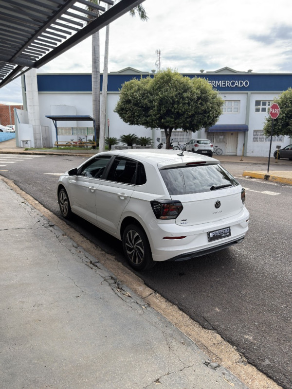 VOLKSWAGEN Polo Hatch 1.0 12V 4P 200 TSI HIGHLINE AUTOMÁTICO