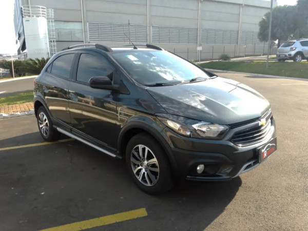 Onix Hatch 1.4 4P FLEX ACTIV