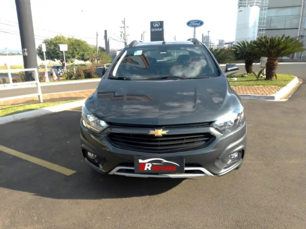 Onix Hatch 1.4 4P FLEX ACTIV