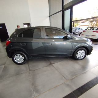 CHEVROLET Onix Hatch 1.0 4P FLEX JOY