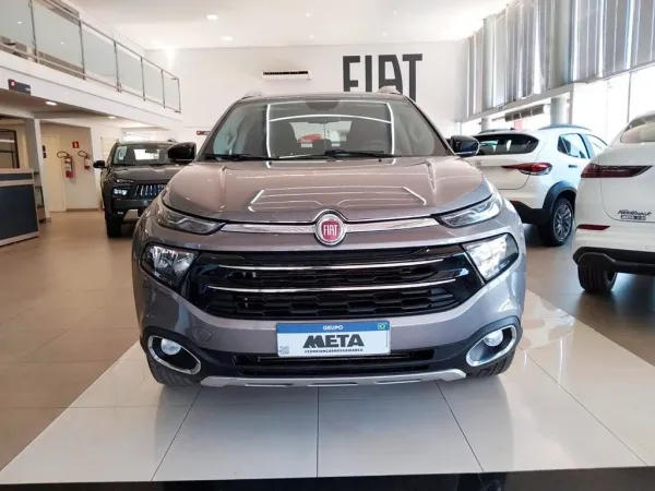 Toro 2.0 16V TURBO VOLCANO 4WD AT9