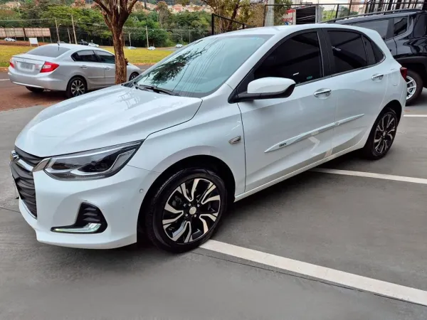 ONIX 1.0 TURBO PREMIER