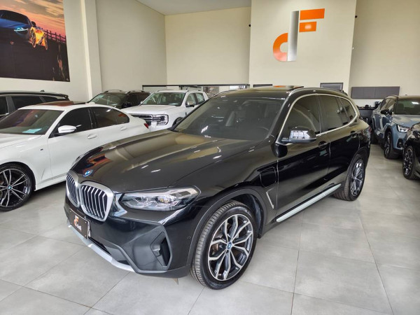 X3 2.0 16V X LINE XDRIVE30E