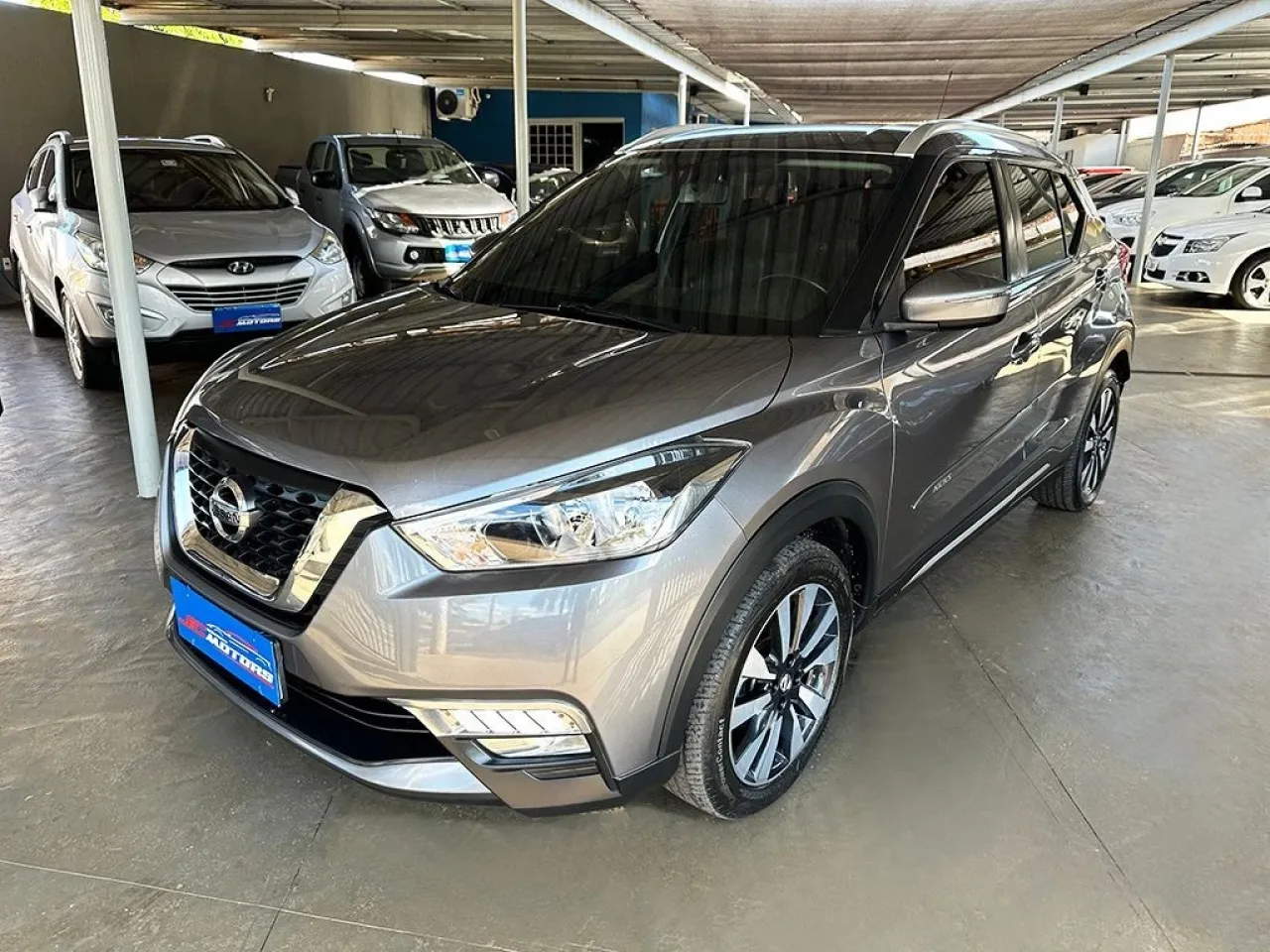 Kicks 1.6 16V SV