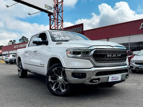1500 5.7 V8 LIMITED CD 4X4