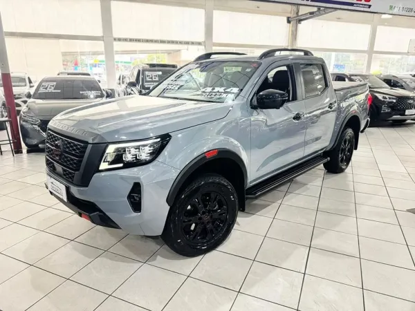 Frontier 2.3 16V TURBO PRO4X CD 4X4