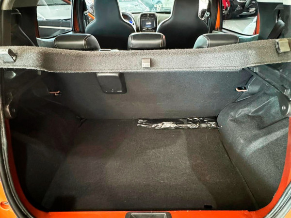 Kwid 1.0 12V SCE INTENSE