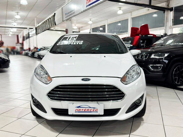 FIESTA 1.6 TITANIUM HATCH 16V