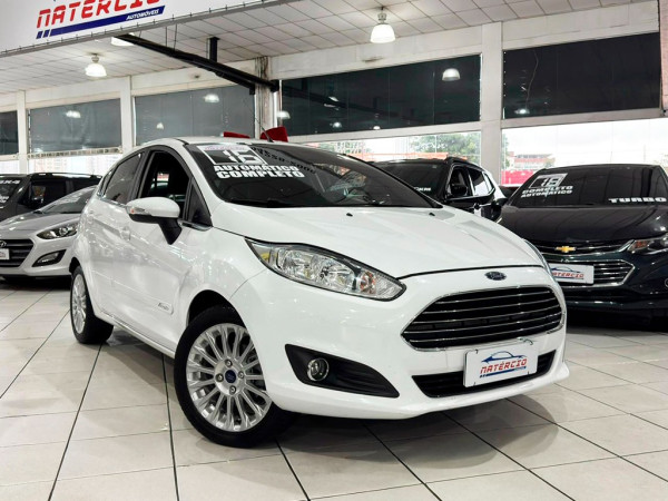 FIESTA 1.6 TITANIUM HATCH 16V