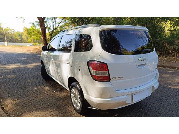 CHEVROLET Spin 1.8 4P FLEX LTZ 7 LUGARES AUTOMÁTICO