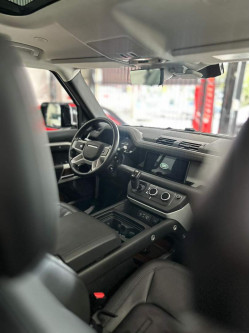 Defender 110 2.0 16V 4P P300 HSE AWD AUTOMÁTICO