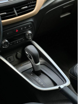 Onix Hatch 1.0 12V 4P FLEX PREMIER TURBO AUTOMÁTICO