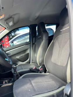 Kwid 1.0 12V 4P SCE FLEX OUTSIDER