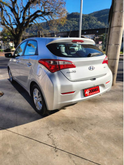 HB 20 Hatch 1.6 16V 4P FLEX PREMIUM