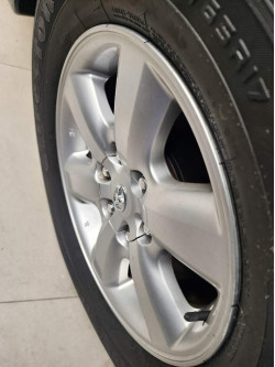 TOYOTA Hilux SW4 3.0 16V 4P SRV 4X4 7 LUGARES TURBO DIESEL AUTOMÁTICO