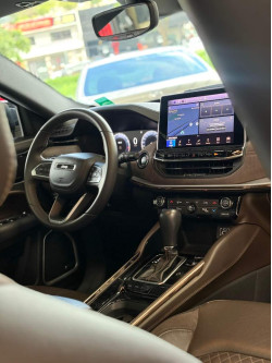 JEEP Commander 1.3 16V 4P FLEX T270 OVERLAND TURBO AUTOMÁTICO