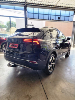 Nivus 1.0 4P FLEX 200 TSI HIGHLINE TURBO AUTOMÁTICO