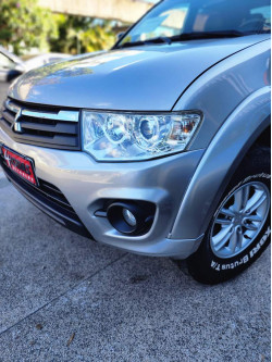 L 200 Triton 3.2 16V HPE 4X4 CABINE DUPLA TURBO DIESEL INTERCOOLER