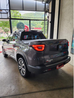 FIAT Toro 2.0 16V 4P VOLCANO 4WD TURBO DIESEL AUTOMÁTICO