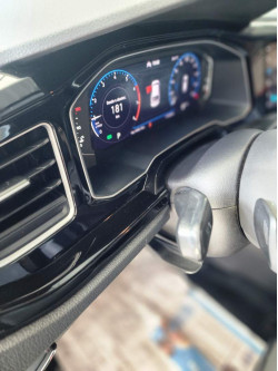 Nivus 1.0 4P FLEX 200 TSI HIGHLINE TURBO AUTOMÁTICO