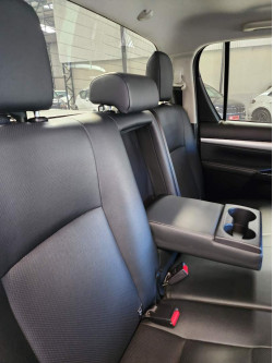 Hilux Caminhonete 2.8 16V SRX 4X4 DIESEL CABINE DUPLA AUTOMÁTICO