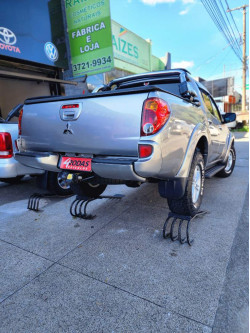 L 200 Triton 3.2 16V HPE 4X4 CABINE DUPLA TURBO DIESEL INTERCOOLER