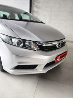 Civic 1.8 16V 4P FLEX LXL AUTOMÁTICO